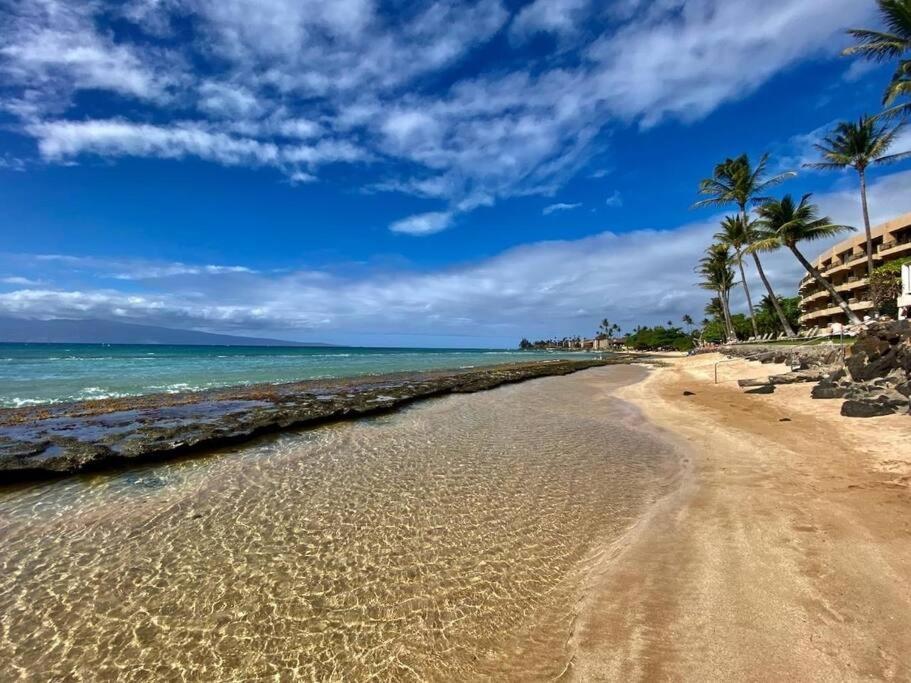Oceanfront With Aircon-Hear The Waves-Amazing Views-Wifi Appartement Lahaina Buitenkant foto