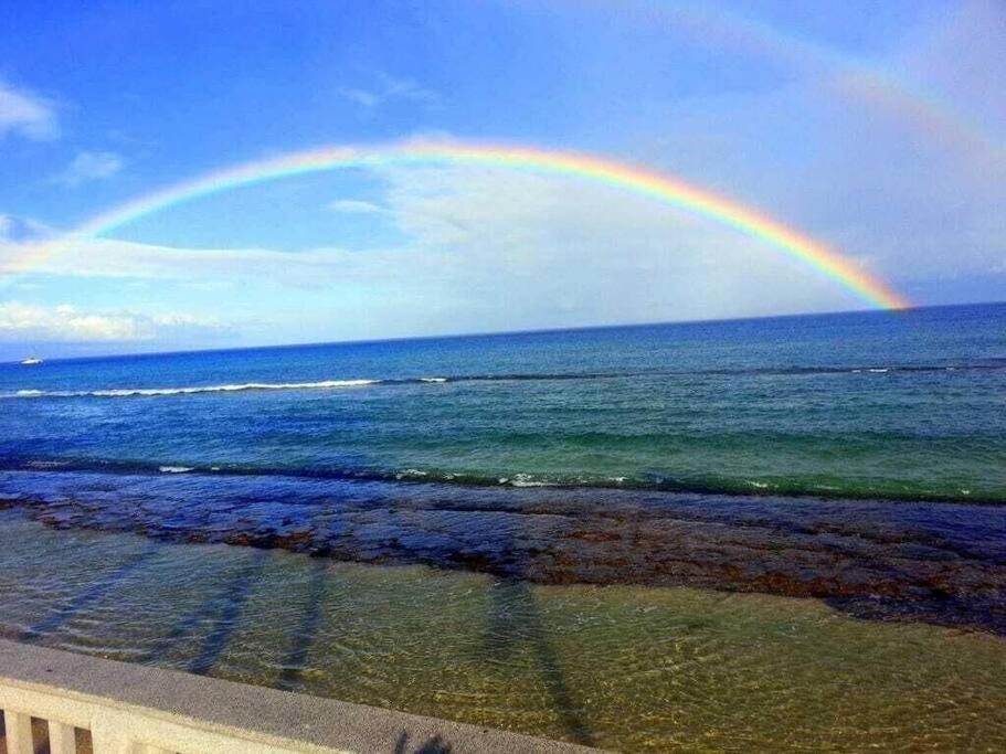 Oceanfront With Aircon-Hear The Waves-Amazing Views-Wifi Appartement Lahaina Buitenkant foto
